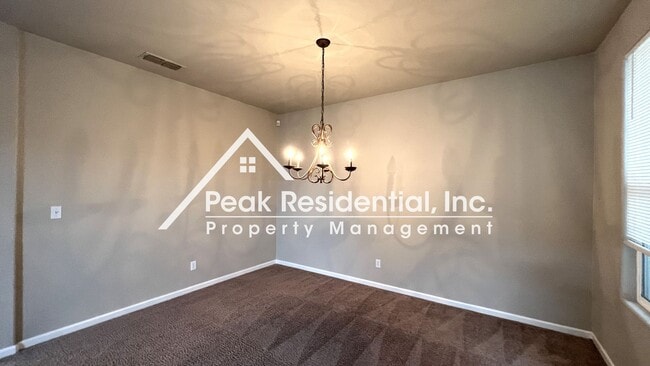 Building Photo - Spacious Elk Grove 3bd/2ba Home with 2 Car...