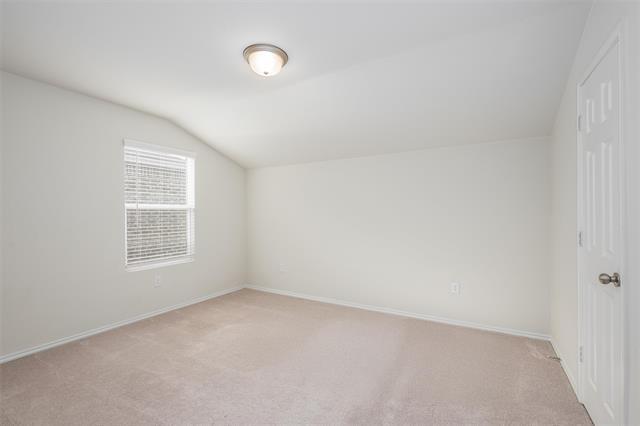 Building Photo - 321 Glenwick Ln