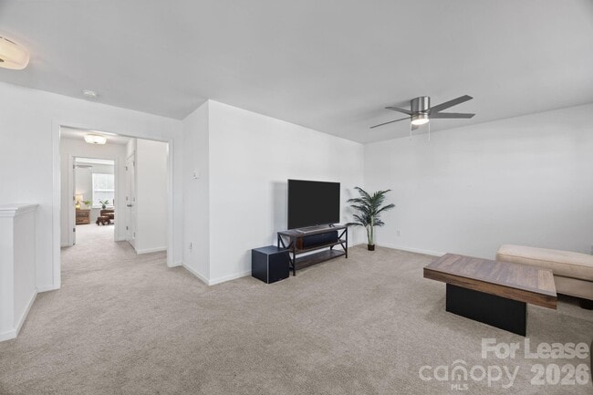 Building Photo - 7471 Hartsfield Dr