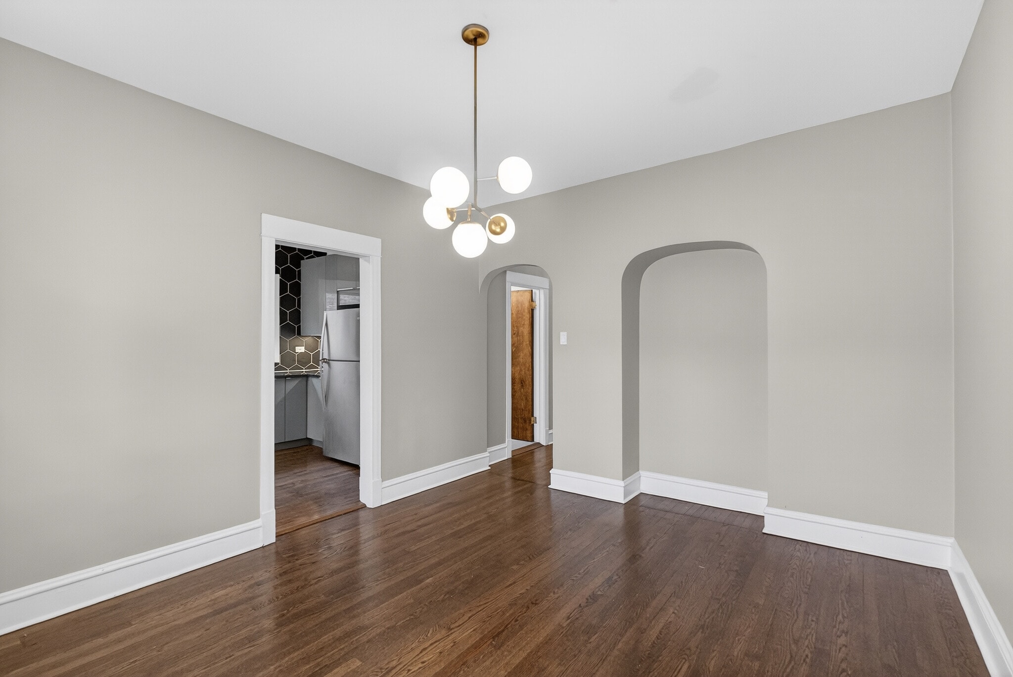 Dining Room - 5203 N Winthrop Ave