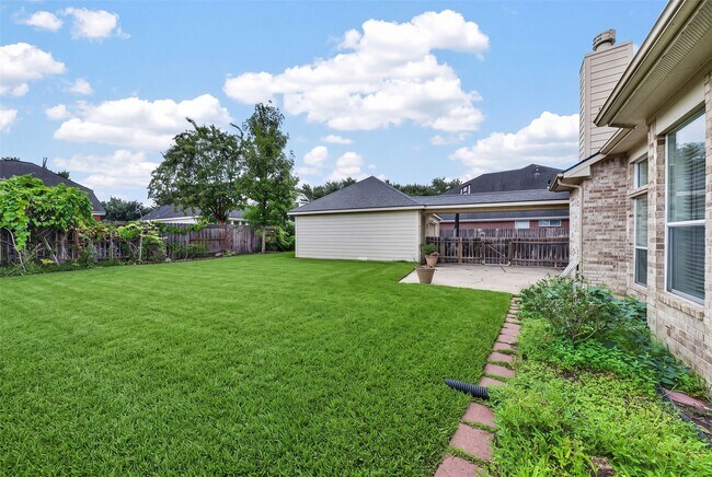 Building Photo - 21810 Blossom Brook Ln