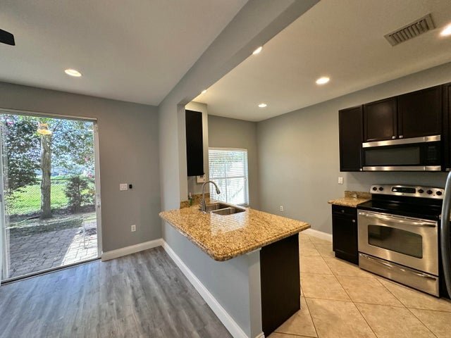 Building Photo - 278 Lake Monterey Cir