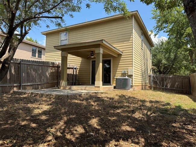 Building Photo - 5609 Viewpoint Dr