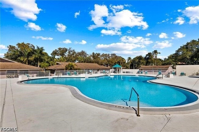 Building Photo - 4295 Island Cir