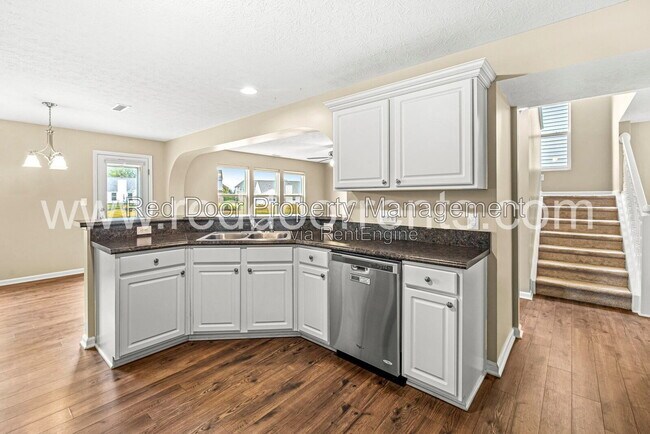 Building Photo - 6114 Pebblebrooke Rd