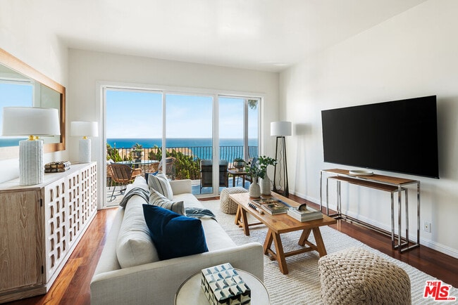 Building Photo - 18111 W Coastline Dr