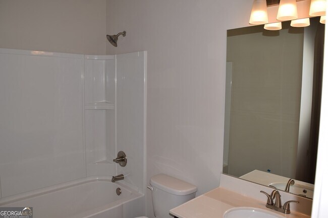 Building Photo - 533 Brighton Park Cir