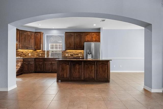 Building Photo - 10341 Casetta Dr