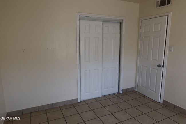 Building Photo - 4104 Leavell Ave
