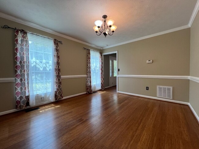 Building Photo - Spacious 5-Bedroom Home on Over Half an Ac...