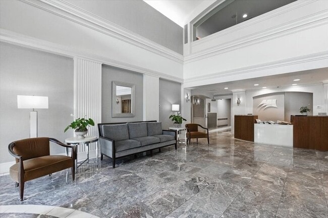 Building Photo - 197 8th St