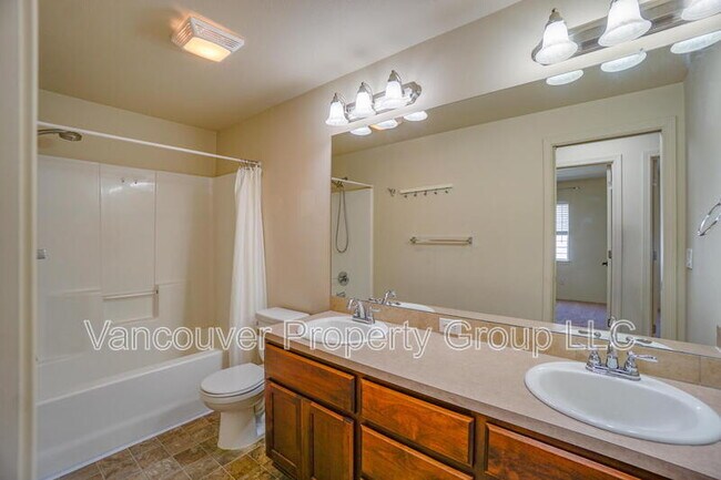 Building Photo - 2645 NE 87th Ave