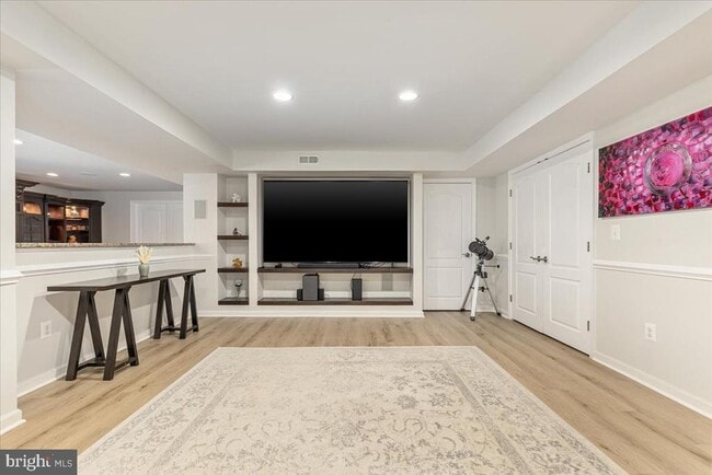 Building Photo - 15043 Gaines Mill Cir