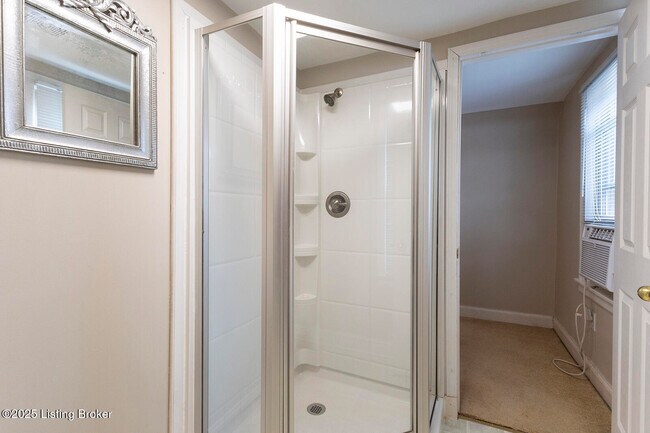 Building Photo - 3725 Warner Ave