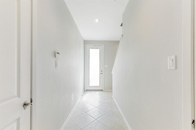 Building Photo - 5312 Avenue J