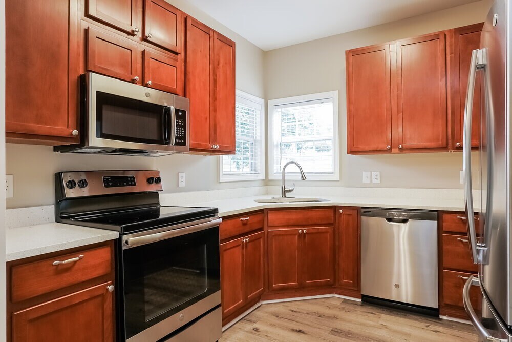 Building Photo - 3712 Blue Blossom Dr