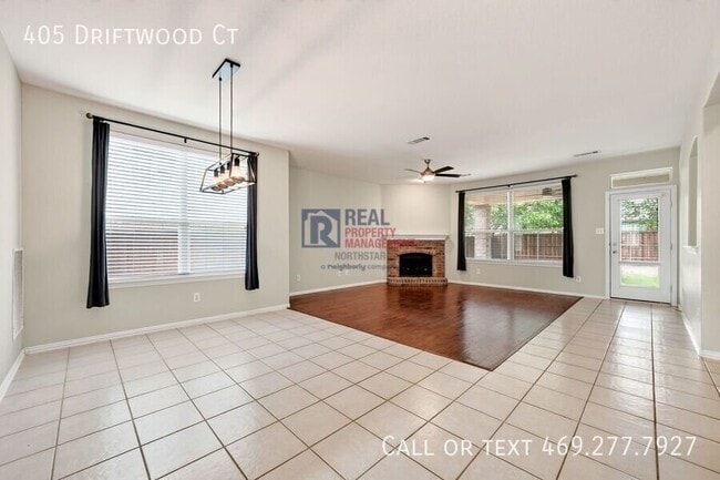 Building Photo - 405 Driftwood Ct