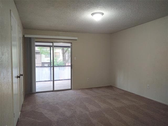 Building Photo - 703 E Shady Grove Rd