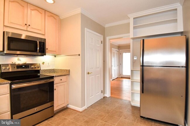 Building Photo - 4520 41st St N