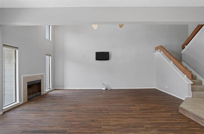 Building Photo - 18104 Starboard Dr