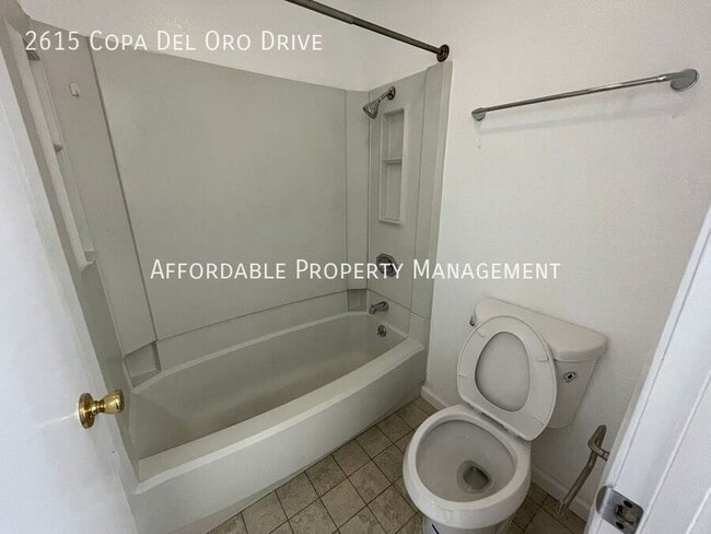 Building Photo - 2615 Copa Del Oro Dr