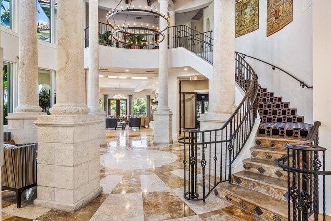 Building Photo - 1302 Tuscany Way