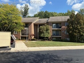 Building Photo - 2620 Greenstone Blvd