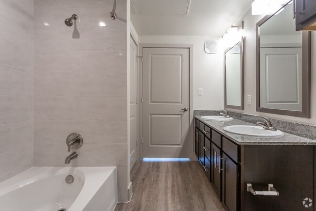 Bedroom - Magnolia Park Apartments