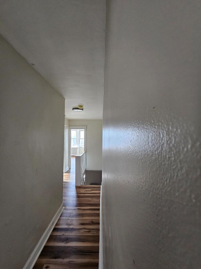 Building Photo - 5711 Dunlap St
