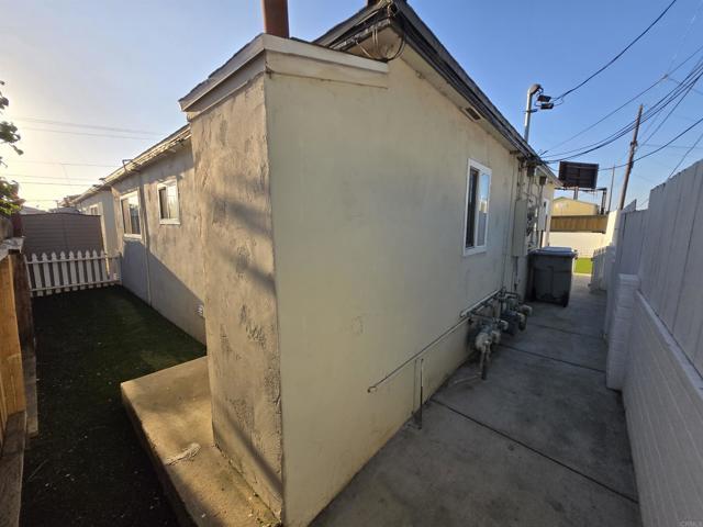 Building Photo - 229 S 36th St