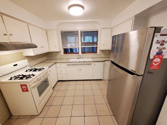 Building Photo - 116Guilden