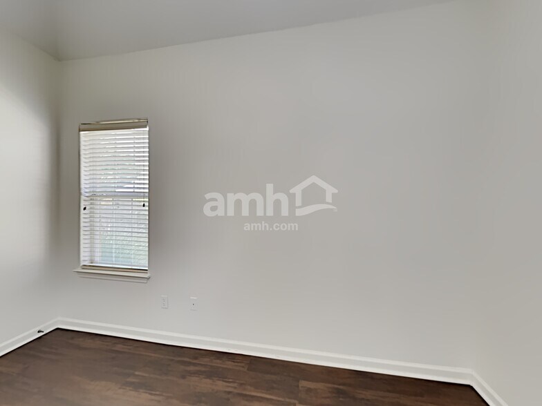 Building Photo - 154 Tanner Cv