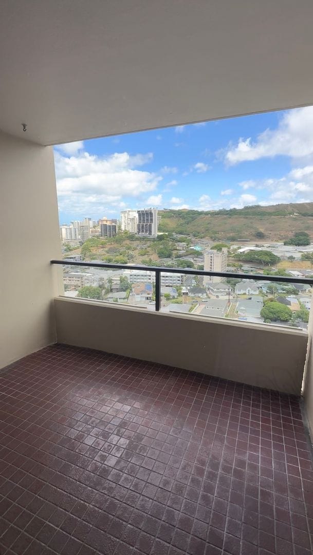 Building Photo - Wonderful 1 BD / 1BA Condo in Makiki!!!