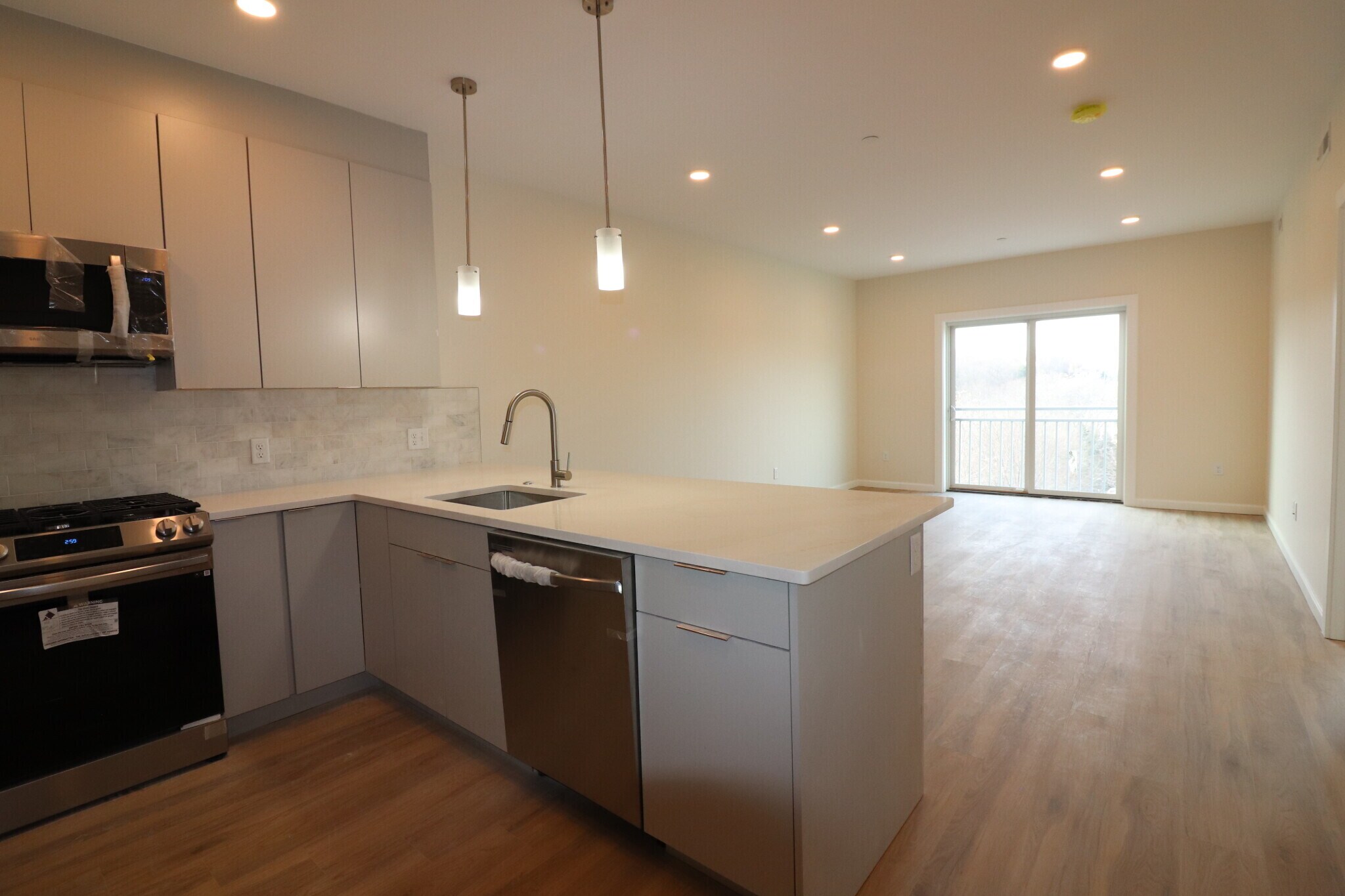 Building Photo - 458 Washington St