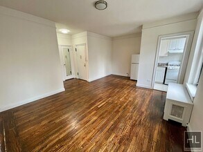 Building Photo - East 58TH ST