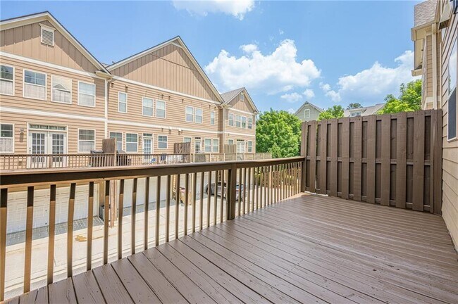 Building Photo - 4404 Village Field Place