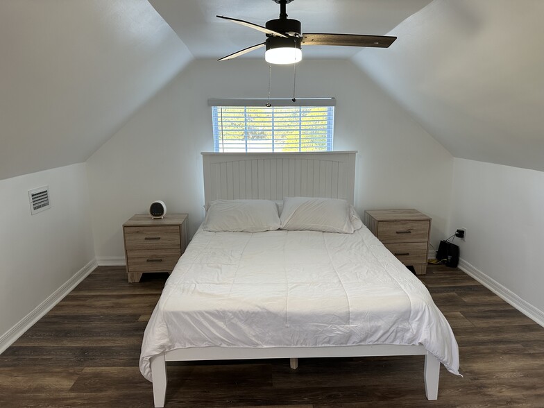 Master Bedroom - 5611 12th St