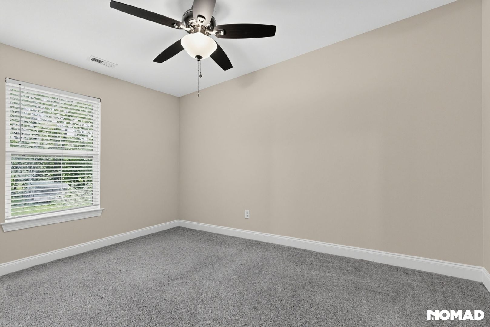 Building Photo - 216 Bellwood Loop