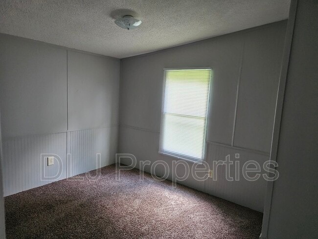 Building Photo - 117 Hardin Rd