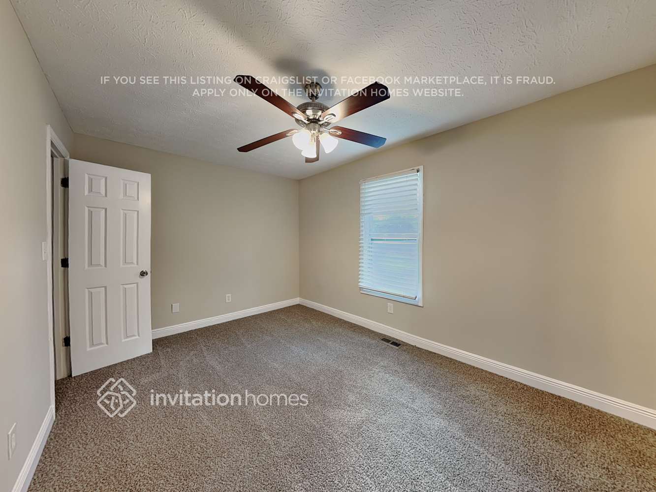 Building Photo - 36 Willow Dr