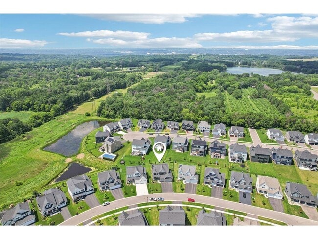 Building Photo - 4279 Arbor Dr