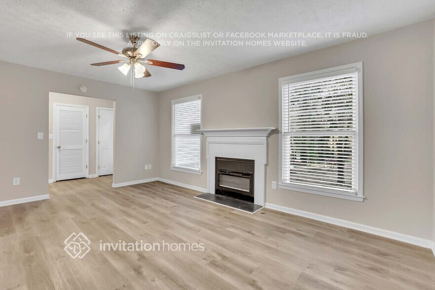 Building Photo - 528 Rockborough Terrace
