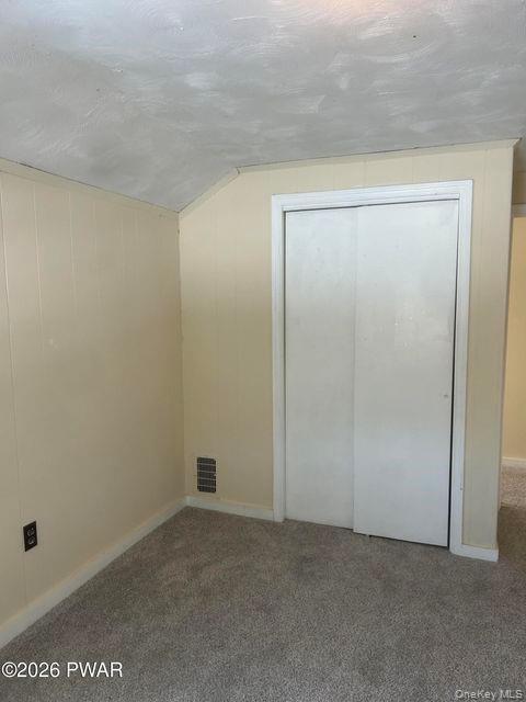 Building Photo - 100 Richardson Ave