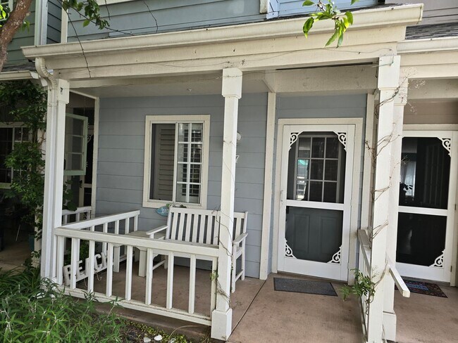 Primary Photo - Three bedroom, three bathroom townhouse wi...