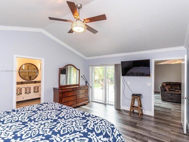 Building Photo - 9939 Majestic Way