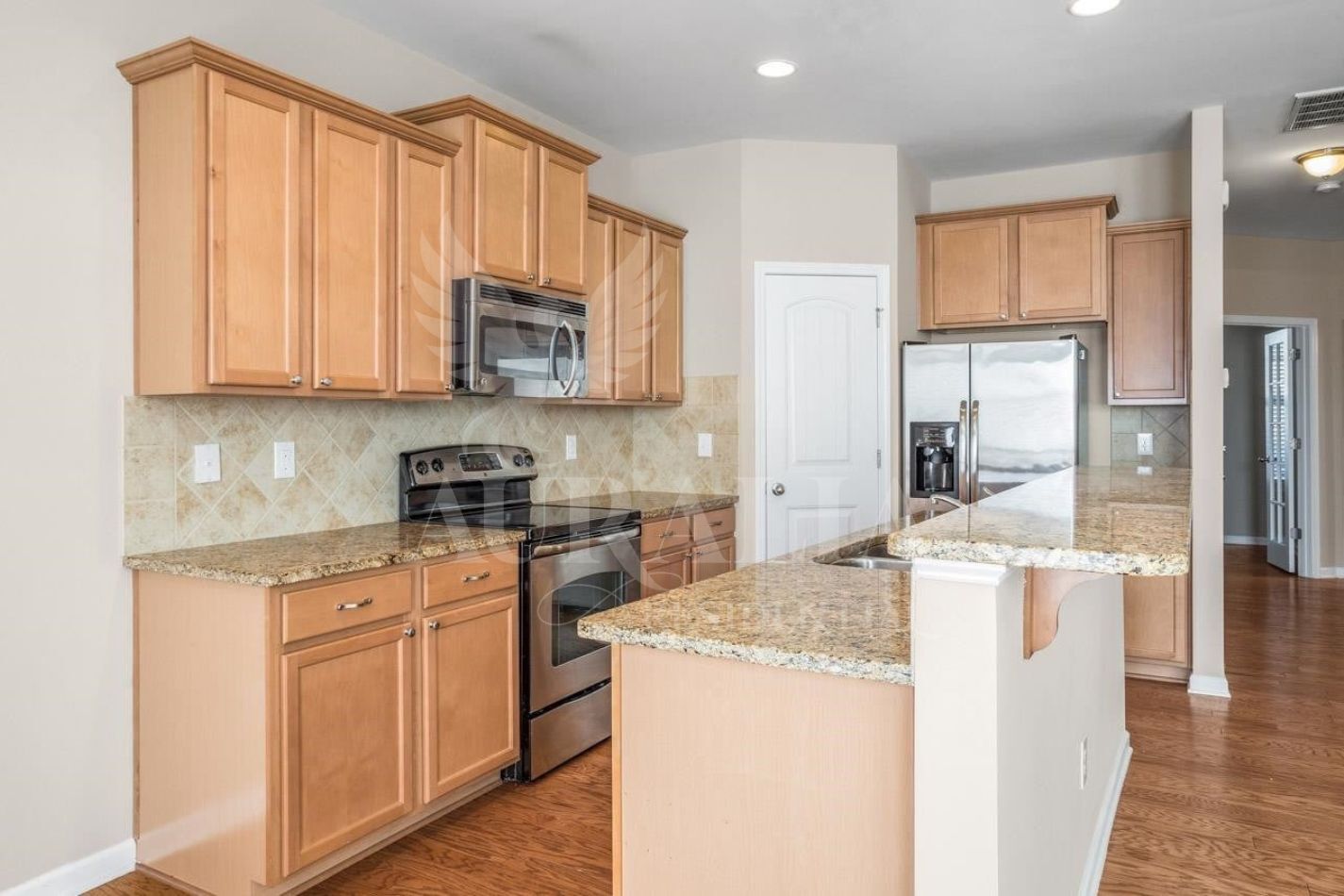 Building Photo - 4430 Hillsgrove Rd