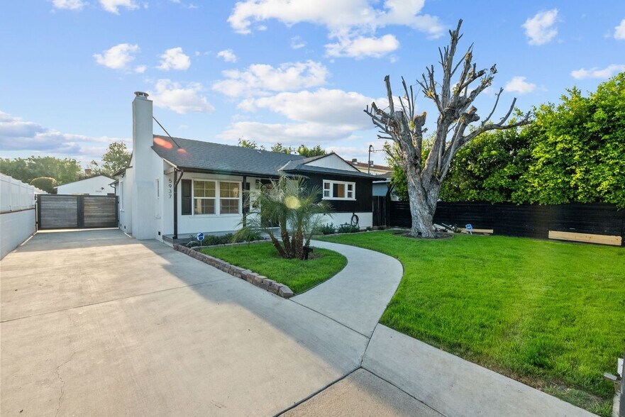 Building Photo - 5937 Ranchito Ave
