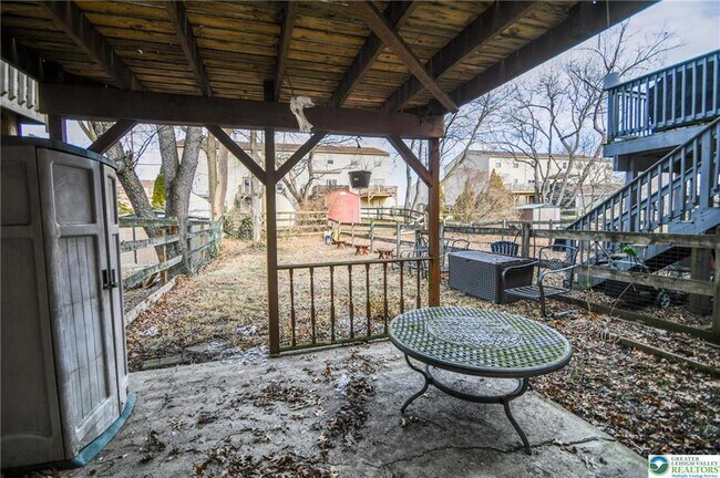 Building Photo - 2505 Madison Ave