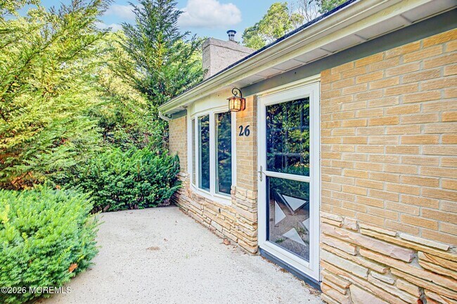Building Photo - 26 Frenchs Ln