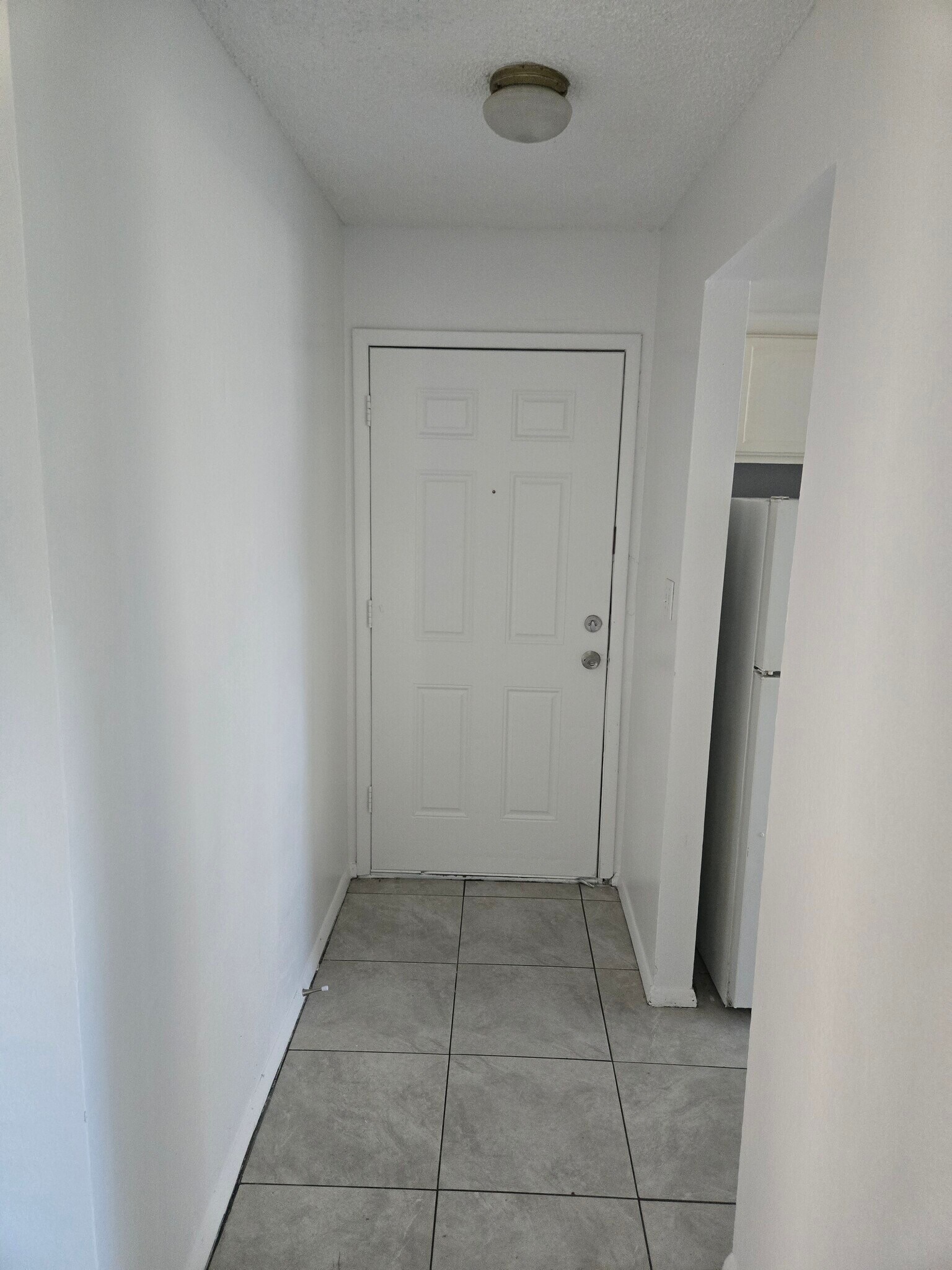 Building Photo - 2841 Wheelwright Dr